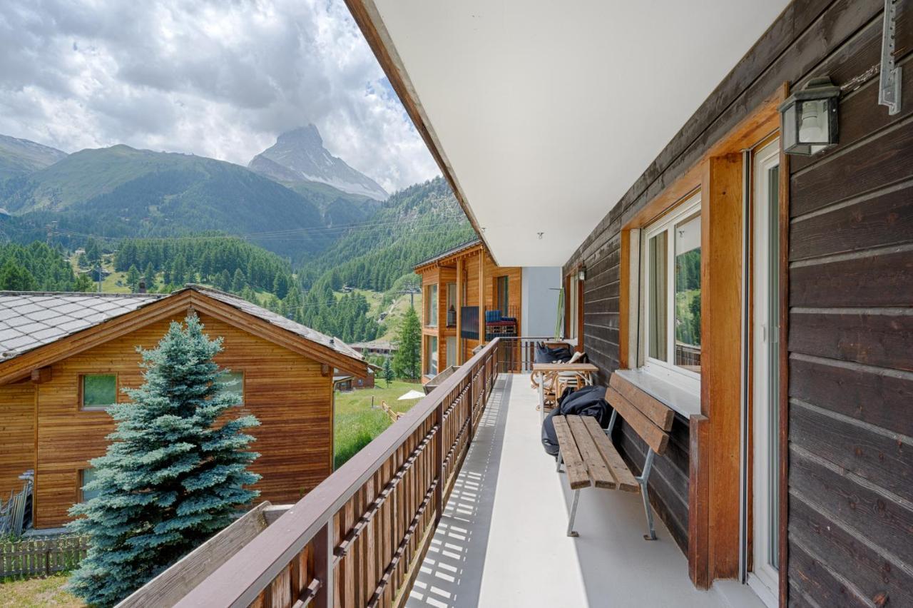 Matterhorn Panorama Apartment Церматт Екстер'єр фото